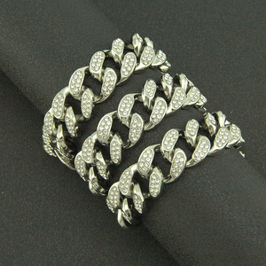 สร้อยคอฮิปฮอปแบบคิวบาสำหรับผู้ชาย จี้รูปรถจักรยานยนต์ขนาดใหญ่ 20 มม. รุ่น Tanjing - Product Image 3