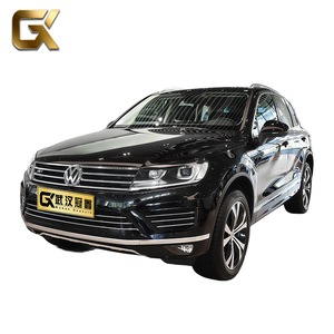 Voiture d'<span class=keywords><strong>occasion</strong></span> Volkswagen <span class=keywords><strong>Touareg</strong></span> en provenance de Chine 2018-2022 Version essence Confort élevé Changement de vitesse fluide SUV de luxe tout-terrain - Product Image 1