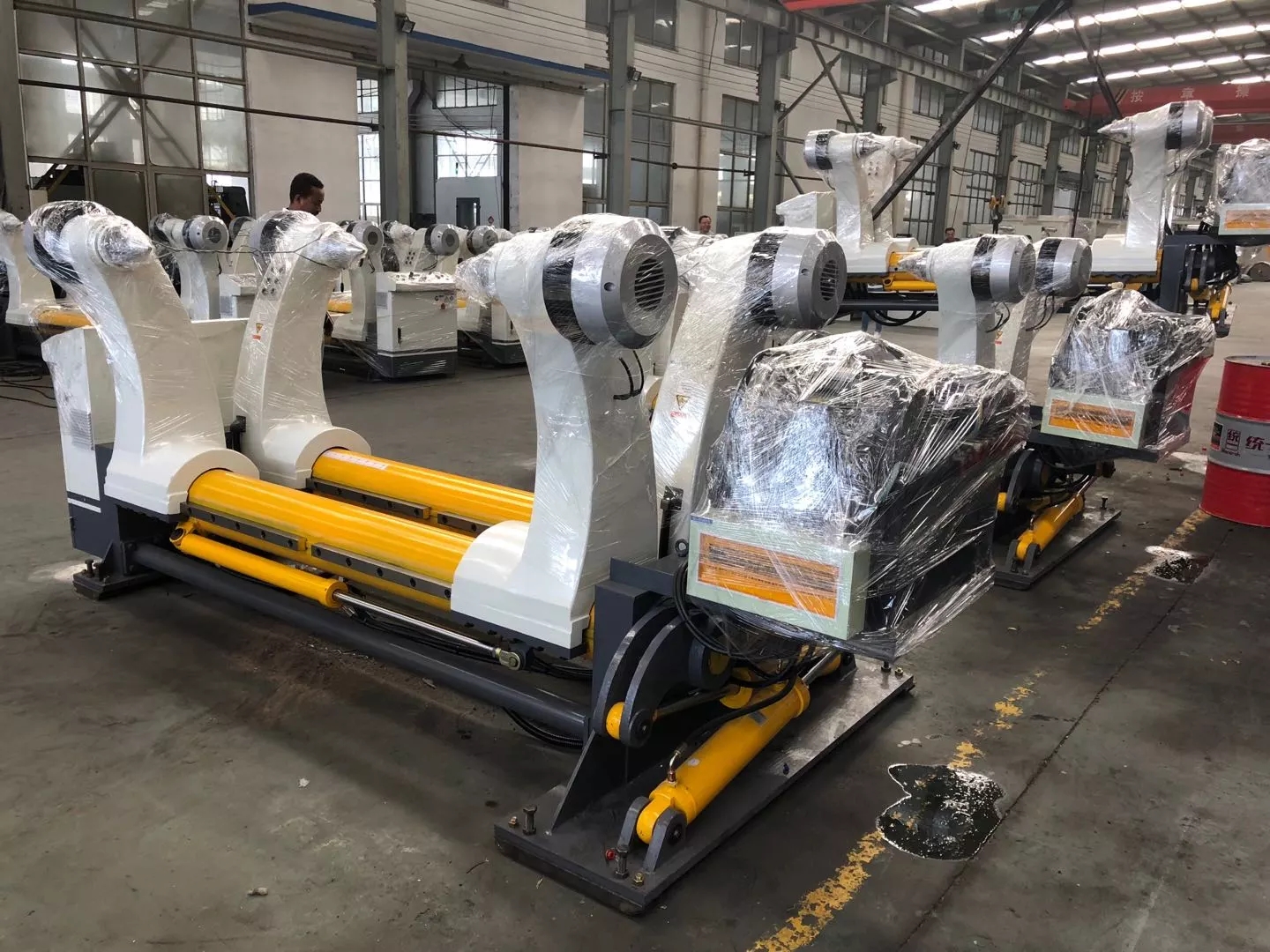 hrb瓦楞纸板液压无轴轧机机架 - buy hydraulic shaftless mill roll