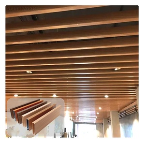Panneaux de <span class=keywords><strong>plafond</strong></span> en aluminium en forme de U aspect bois, profil de <span class=keywords><strong>plafond</strong></span> en <span class=keywords><strong>lame</strong></span> métallique, design de <span class=keywords><strong>faux</strong></span> <span class=keywords><strong>plafond</strong></span> <span class=keywords><strong>pour</strong></span> hall, centre commercial, bureau, hôtel - Product Image 4