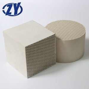 Regenerador de Convertidor Catalítico de Cerámica de Alúmina con Orificios Cuadrados y Servicio de Corte Personalizado para Uso Industrial - Product Image 2