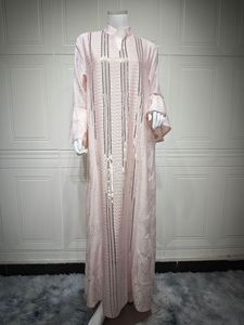 Factory Supply High Quality Middle East <strong>Sequined</strong> Embroidered Design <strong>Kaftan</strong> Abaya Dress Caftan Moroccan <strong>Kaftans</strong> - Product Image 4