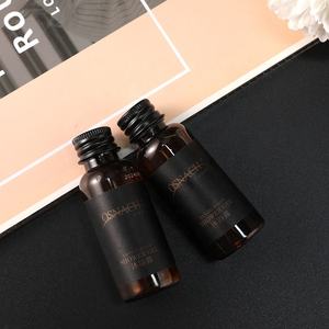 Kit <span class=keywords><strong>d</strong></span>'agrément de luxe 5 étoiles 30ML Mini hôtel fournitures de <span class=keywords><strong>chambre</strong></span> Lotion pour le corps savon shampooing ensemble <span class=keywords><strong>d</strong></span>'articles de toilette - Product Image 1