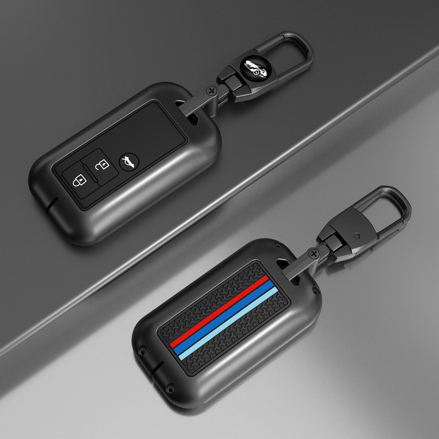 Un design tricolore à trois boutons avec fermoir en métal