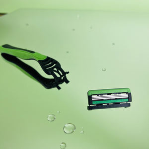 <span class=keywords><strong>Mango</strong></span> de goma de afeitar curvo de 3 cuchillas de acero inoxidable para hombres con diseño de espalda abierta - Product Image 4