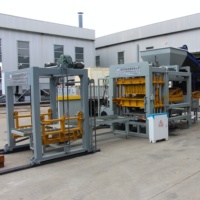 Équipement de fabrication de blocs de béton QT4-15 pour la production de briques