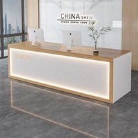 Comptoir de réception moderne et minimaliste pour entreprise, hôtel, bar, salon de beauté