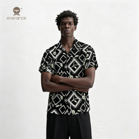 Chemise à motifs pour homme Midnight Vine, 70% polyester, noir et blanc, style cubain, chemise de plage estivale