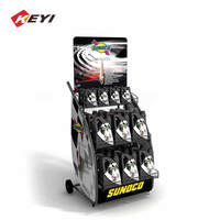 Support d'affichage en métal à 3 niveaux pour magasin de détail, support d'affichage pour batterie / batterie de voiture