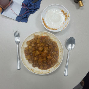 Comida Lista para comer Ración DE EMERGENCIA Alimentos y bebidas Alimentos instantáneos y alitas de pollo con champiñones Arroz MRE - Product Image 3