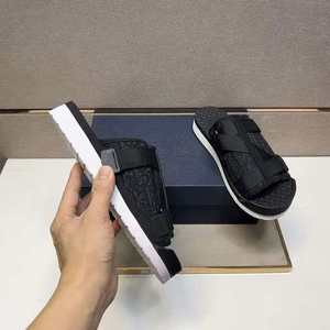 DlOO2026 <span class=keywords><strong>Ciabatte</strong></span> da <span class=keywords><strong>Uomo</strong></span> di Tendenza, di Marca di Lusso, Nuove, <span class=keywords><strong>Estive</strong></span>, alla Moda, da Spiaggia, in Denim, Antiscivolo, Morbide e Personalizzate per Esterni - Product Image 6