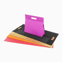 Boîte cadeau triangulaire personnalisée imperméable avec doublure en éponge - Logo personnalisé pour mariage et fête, petits cadeaux