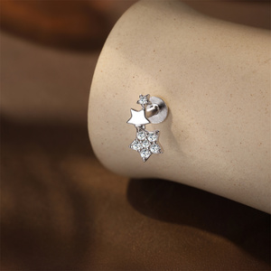 Piercing de cartílago con rosca de plata de ley 925 de 16G, diseño de estrella, octágono, rama hueca, mariposa, corazón, flor y moissanita, con parte trasera plana - Product Image 2