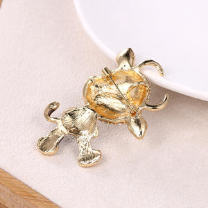 Weiman anno zodiacale della spilla mascotte bue, spilla simpatico cartone animato, accessorio di abbigliamento, abito, lana, corpetto Versatile - Product Image 5