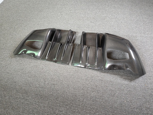 Utilizzato per la 2013 2016 Ferrari <span class=keywords><strong>F12</strong></span> BERLINETTA DMC kit carrozzeria diffusore posteriore in fibra di carbonio 3k di alta qualità - Product Image 2