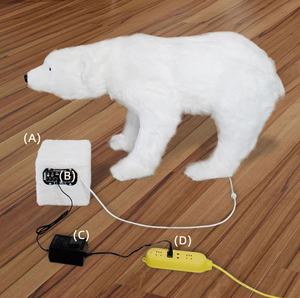 פסל דוב קוטב אנימציה בגודל טבעי 1.8 מטר, עשוי פיברגלס, עם רמקול בלוטות', לקישוט חג המולד - Product Image 4