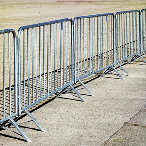 YC durevole metallo coda barriera pali su misura recinzione temporanea per la separazione di persone e veicoli - Product Image 5