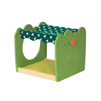 Ensemble de meubles de maternelle en bois moderne comprenant lits, tables, chaises et armoires pour enfants