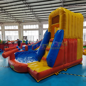 Castillo inflable para niños con tobogán acuático, piscina de chapoteo y cañón de agua. - Product Image 4