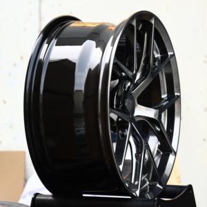Jantes de voiture personnalisées 18 19 20 22 24 pouces 5x114.<span class=keywords><strong>3</strong></span> 5x112 5x120 en alliage d'aluminium forgé pour Honda Civic <span class=keywords><strong>Tesla</strong></span> <span class=keywords><strong>Model</strong></span> <span class=keywords><strong>3</strong></span> Y BMW - Product Image 3
