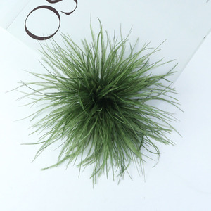 Broche élégante à motif floral en plumes de 15 cm, vente chaude transfrontalière, bijoux unisexes faits à la main, accessoires de vêtements DIY, pince à <span class=keywords><strong>cheveux</strong></span> - Product Image 3