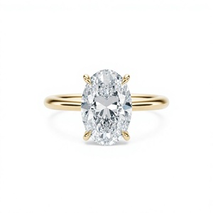 Anillo de Compromiso de Oro Amarillo de 14K con Diamante Cultivado en Laboratorio de Corte Ovalado de 4.5 Quilates y 4 Garras - Product Image 3