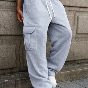 Pantalon cargo streetwear surdimensionné personnalisé pour homme, coupe décontractée et ample, avec broderies graphiques, poches tactiques et jambe large en toile - Product Image 3