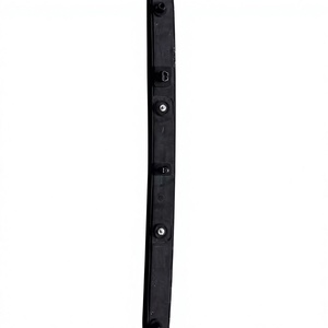 Inflador de Neumáticos Eléctrico para Auto, Arrancador de Emergencia 12V 300A Corriente Máxima, Unidad Todo en Uno con Luz LED, Flujo de 25L/min, Cable de 3m - Product Image 4