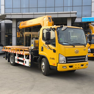 Camion léger 4x2 à prix d'usine avec grue à flèche articulée et grue montée sur camion avec accessoire tarière pour l'installation de poteaux électriques - Product Image 4