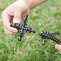 Raccord croisé à verrouillage 4/7 mm, connecteur rapide à quatre voies, accessoire pour système d'irrigation goutte à goutte agricole pour économie d'eau