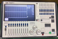 Controlador Tiger Touch 2 con Sistema Operativo Titan 9.1-11.3, Cuatro Versiones, para Eventos de Iluminación Profesional
