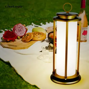 Metal outdoor cylinder-shaped lantern rechargeable table lamp lampada a candela lanterna moroccan candle lamp