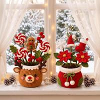 Vente en gros de plantes en pot de Noël au crochet, pot de fleurs en laine, décoration de Noël