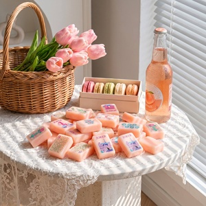 Ensemble <span class=keywords><strong>de</strong></span> mahjong américain rose pêche personnalisé, tuiles en acrylique lilas <span class=keywords><strong>de</strong></span> luxe avec des motifs personnalisés <span class=keywords><strong>de</strong></span> la <span class=keywords><strong>tour</strong></span> Eiffel et <span class=keywords><strong>de</strong></span> l'Arc <span class=keywords><strong>de</strong></span> Triomphe - Product Image 1