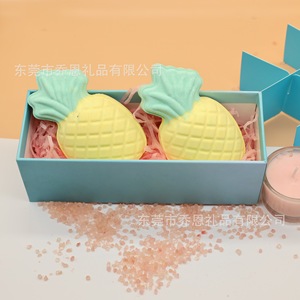 ระเบิดอาบน้ำกลิ่นสับปะรด OEM 150 กรัม ระเบิดฟองฟู่สำหรับการอาบน้ำ - Product Image 1
