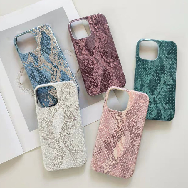 Premium Luxury Style PU Leather Snake Grain Design Fleece Inside Case for iPhone 11 12 13 14 Pro Max