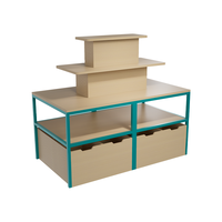 Étagère de présentation de marchandises pour la vente au détail, structure d'exposition ouverte au design élégant. Idéal pour les hypermarchés et les magasins de curiosités.