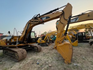 Sany 60C Excavatrice d'occasion en bon état Mini pelle sur chenilles 6ton Capacité 90% Nouvelle pompe à moteur - Product Image 2