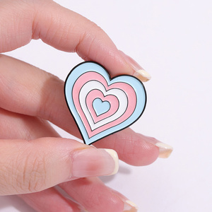 Les droits des trans sont des droits de l'homme broche vêtements insigne de revers transgenre LGBT émail broches <span class=keywords><strong>Gay</strong></span> bisexuel bijoux cadeau pour aime les amis - Product Image 4