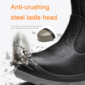 Chaussures de sécurité en PVC à embout d'acier, résistantes aux liquides et aux huiles, pour travaux pétroliers - Product Image 2