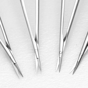 Endoscopische gebogen handmatige neurochirurgische schaar Minimaal invasieve chirurgische instrumenten Titaniumlegering Roestvrij staal - Product Image 5