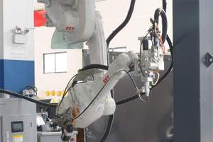 Robot industriel à 6 axes, machine de soudage au laser à fibre, automatique, haute puissance, ABB IRB 1600-10/1.45, refroidissement par eau, haute efficacité - Product Image 4