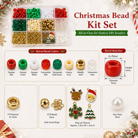 Kit de fabrication de bracelets de Noël DIY, ensemble de 12 compartiments de perles rouges et vertes avec breloques émaillées de Noël et perles nacrées pour la création de bijoux