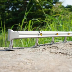 Barrière de sécurité routière en acier galvanisé de type W pour les projets routiers Vision 2030 en Arabie Saoudite |   Exportation directe d'usine - Product Image 2