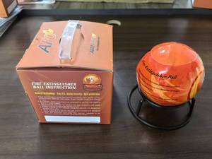 Extincteur automatique AmpsafeX AFO 1,3 kg, boule extinctrice en caoutchouc orange pour les incendies de classe A/B, sécurité au lieu de travail - Product Image 6