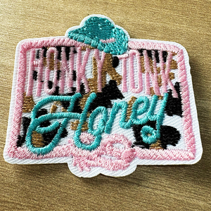 カウボーイ・カウガールハット刺繍服パッチカスタムカウボーイHOWDYアイロン接着刺繍パッチ（服、帽子、バッグ用） - Product Image 3
