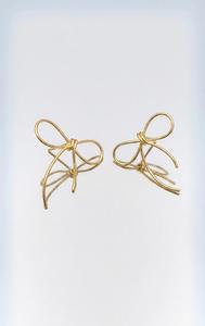 Pendientes de boda minimalistas con nudo de lazo y engaste de latón chapado en oro para mujer |   Pendientes de alambre - Product Image 4