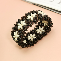 Boho Perles En Bois Fleur Bracelet À La Main Élastique Cordon Bracelet Ethnique Bracelet Noir mélange Blanc Perles Accessoires De Mode