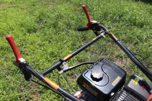 Cortadora de Césped con Motor de <span class=keywords><strong>Gasolina</strong></span> de 15 hp con Arranque Eléctrico, Certificación EPA y CE, Ancho de Vía de 180 mm - Product Image 3