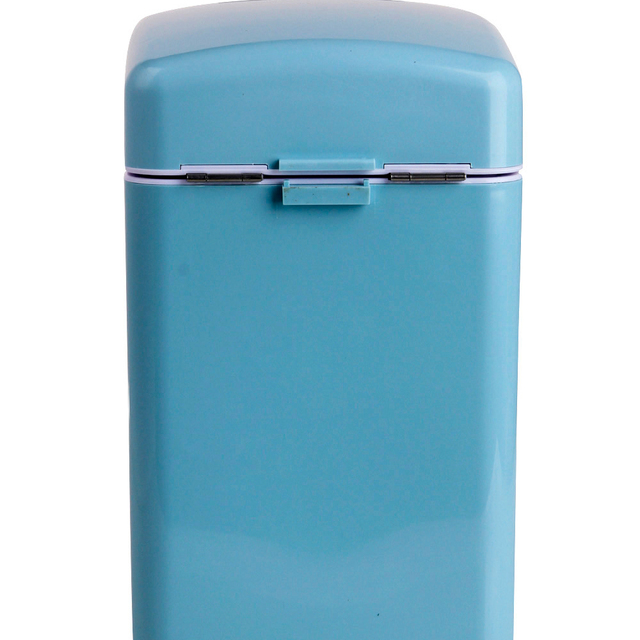 Wholesale Factory Price  Portable Fridge 7l Dc Powered Portable Mini Refrigerator